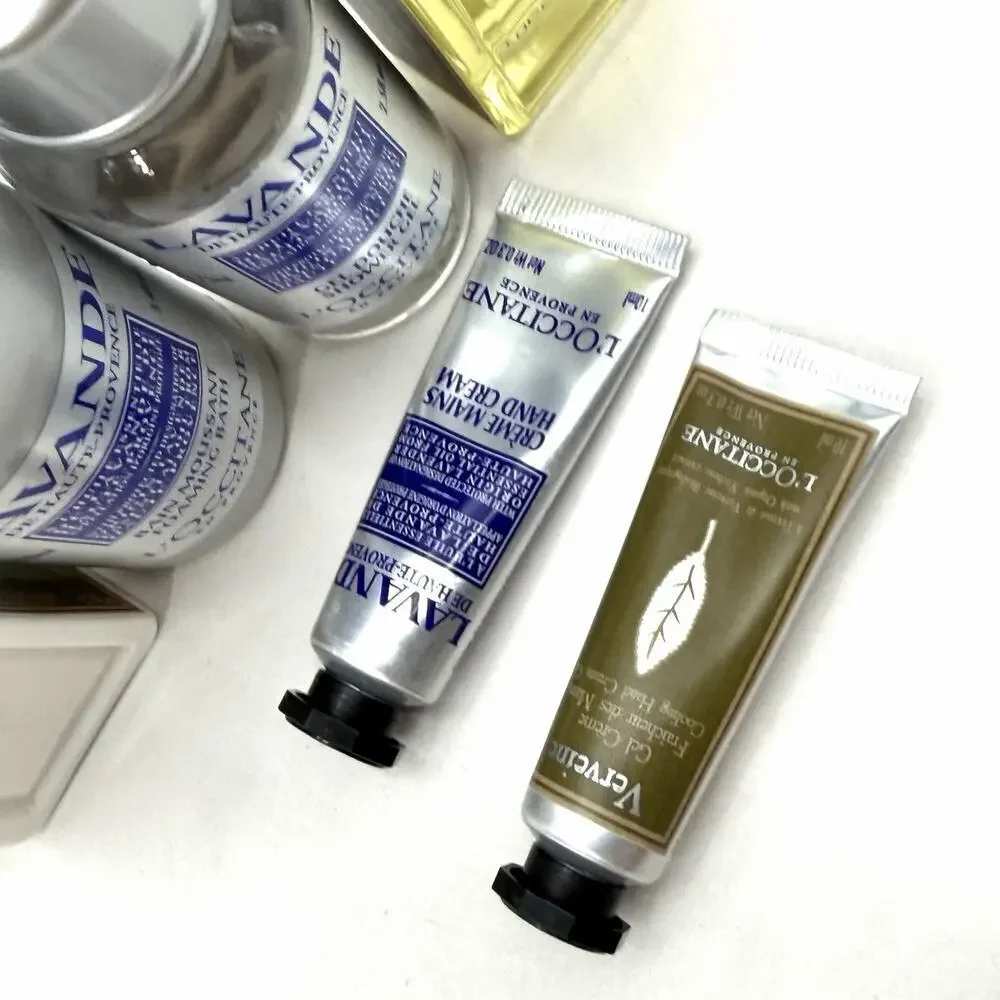L'Occitane En Provence Travel Size 7pc Gift Set In Travel Bag - Best of Harvests